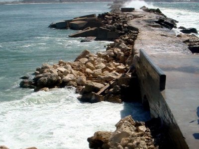 RENOVATION OF THE MAIN BREAKWATER IN ALEXANDRIA PORT